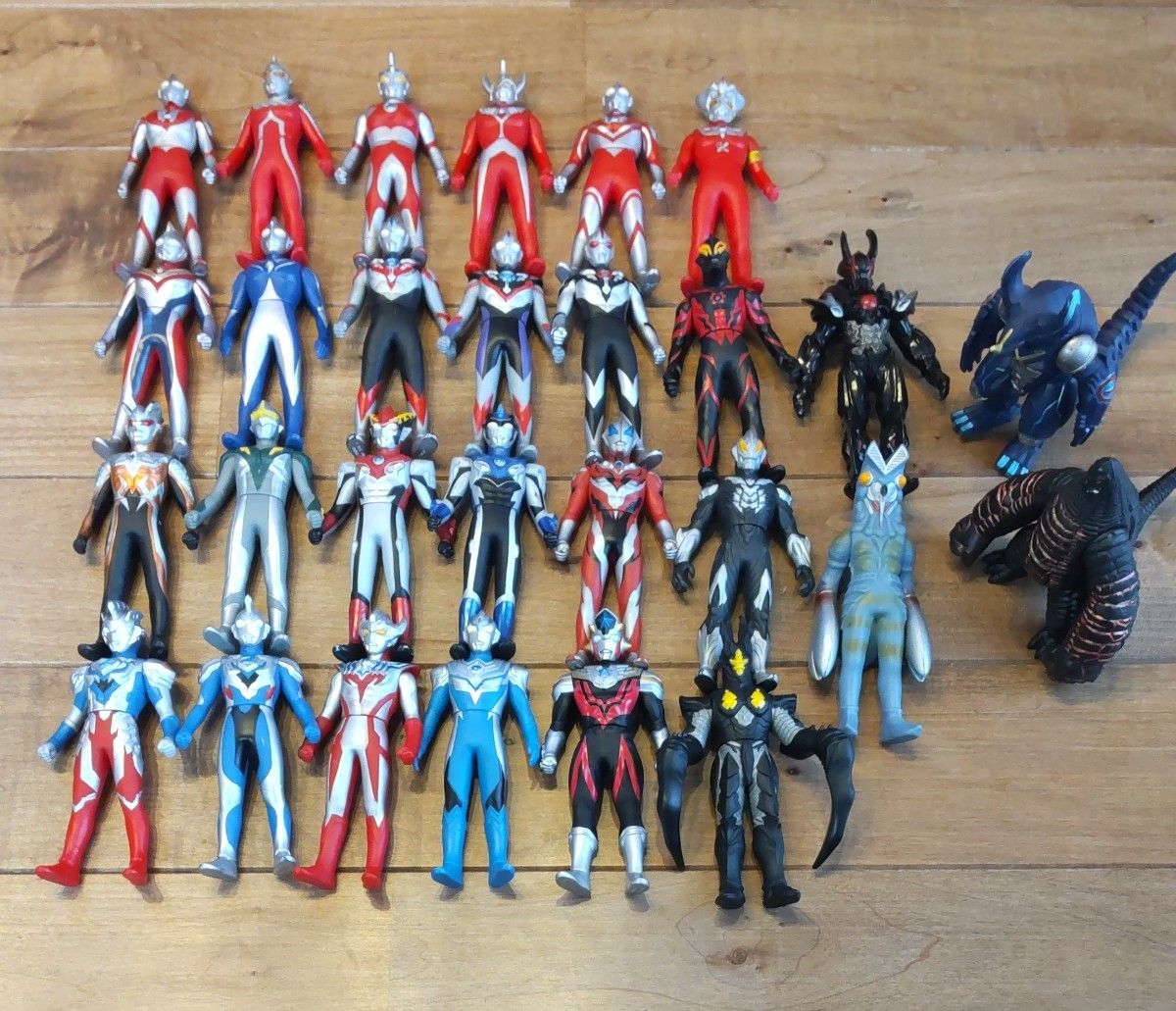 ウルトラ怪獣 ソフビ まとめ売り 28体 ウルトラ怪獣 ソフビ まとめ売り