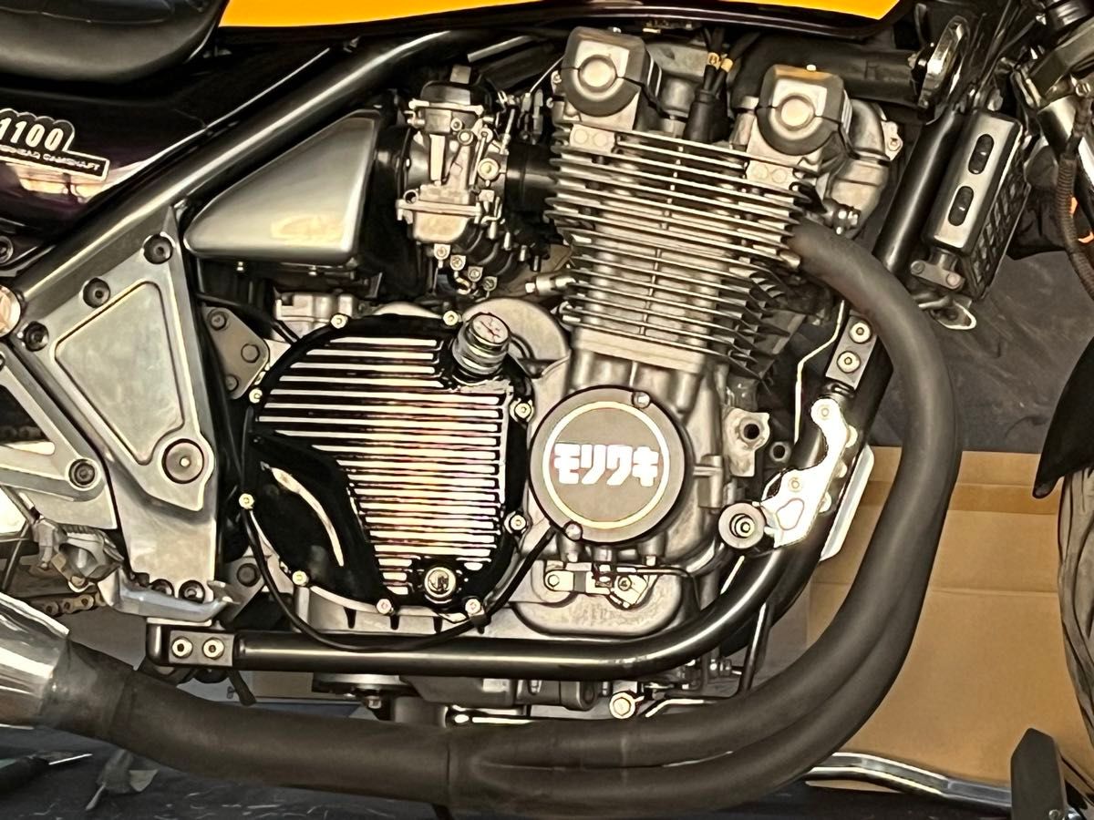 ゼファー1100 モリワキ ジェネレータカバー ポイントカバーのセット