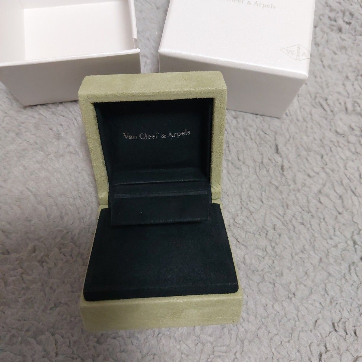 vancleef& ヴァンクリ ヴァンクリーフアンドアーペル ピアス用 箱 空箱