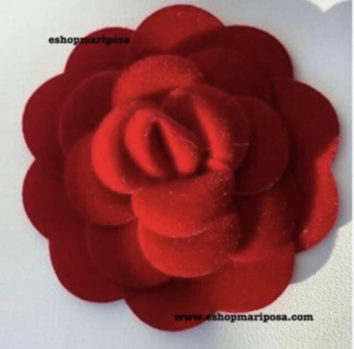 シャネル “2個”セット 3Dカメリア 赤 ベルベット大 立体カメリア