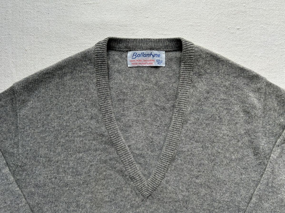 70s 80s Ballantyne Cashmere V-neck Sweater バランタイン カシミア