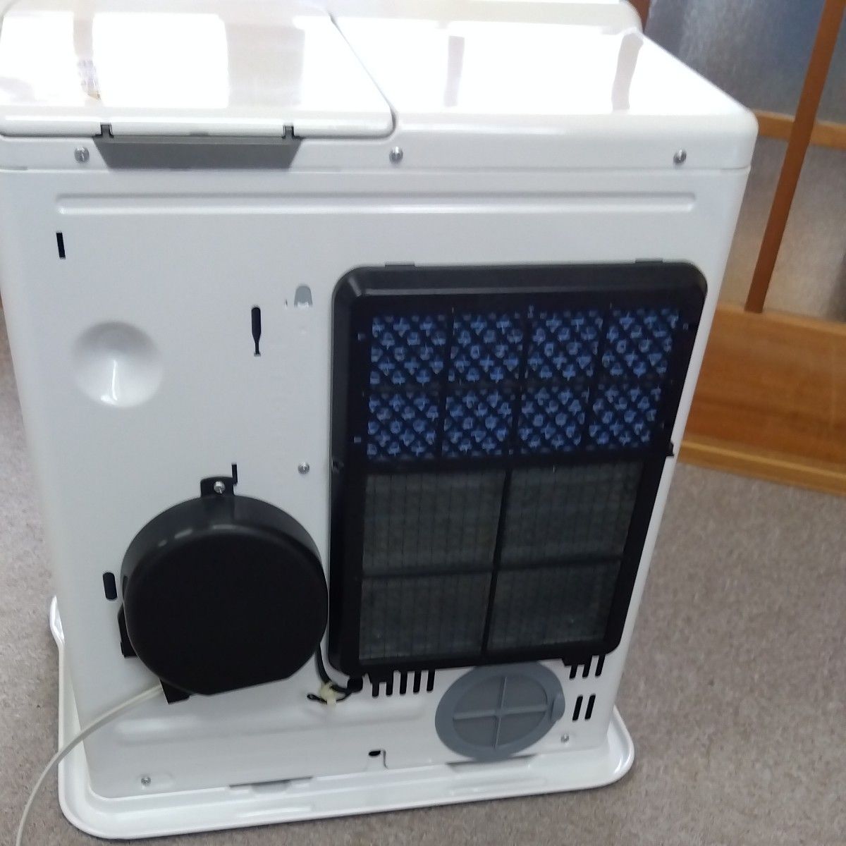 シャッター式】 コロナ 石油ファンヒーター FH-EX3614E2 (2014年製