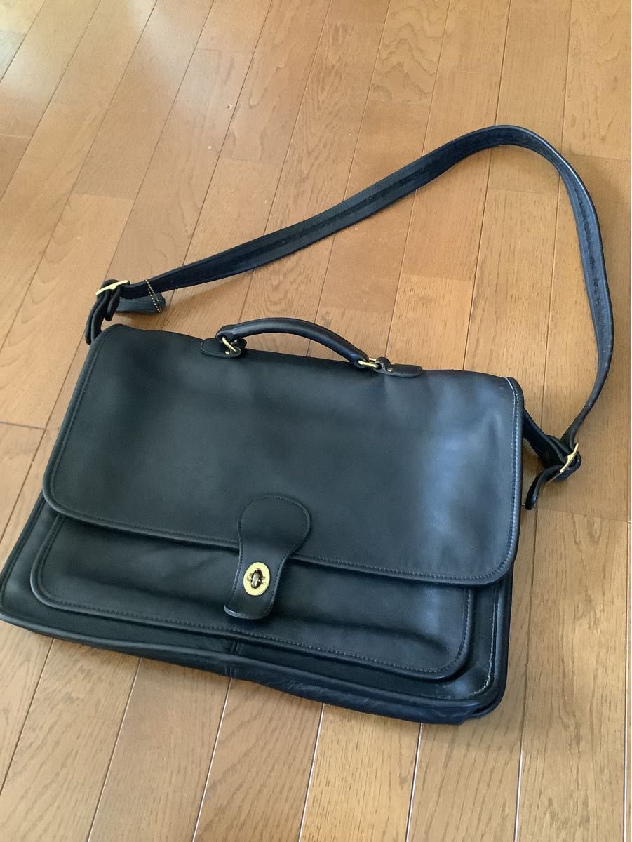 コーチ COACH オールドコーチ ターンロック 汚れあり｜Yahoo!フリマ