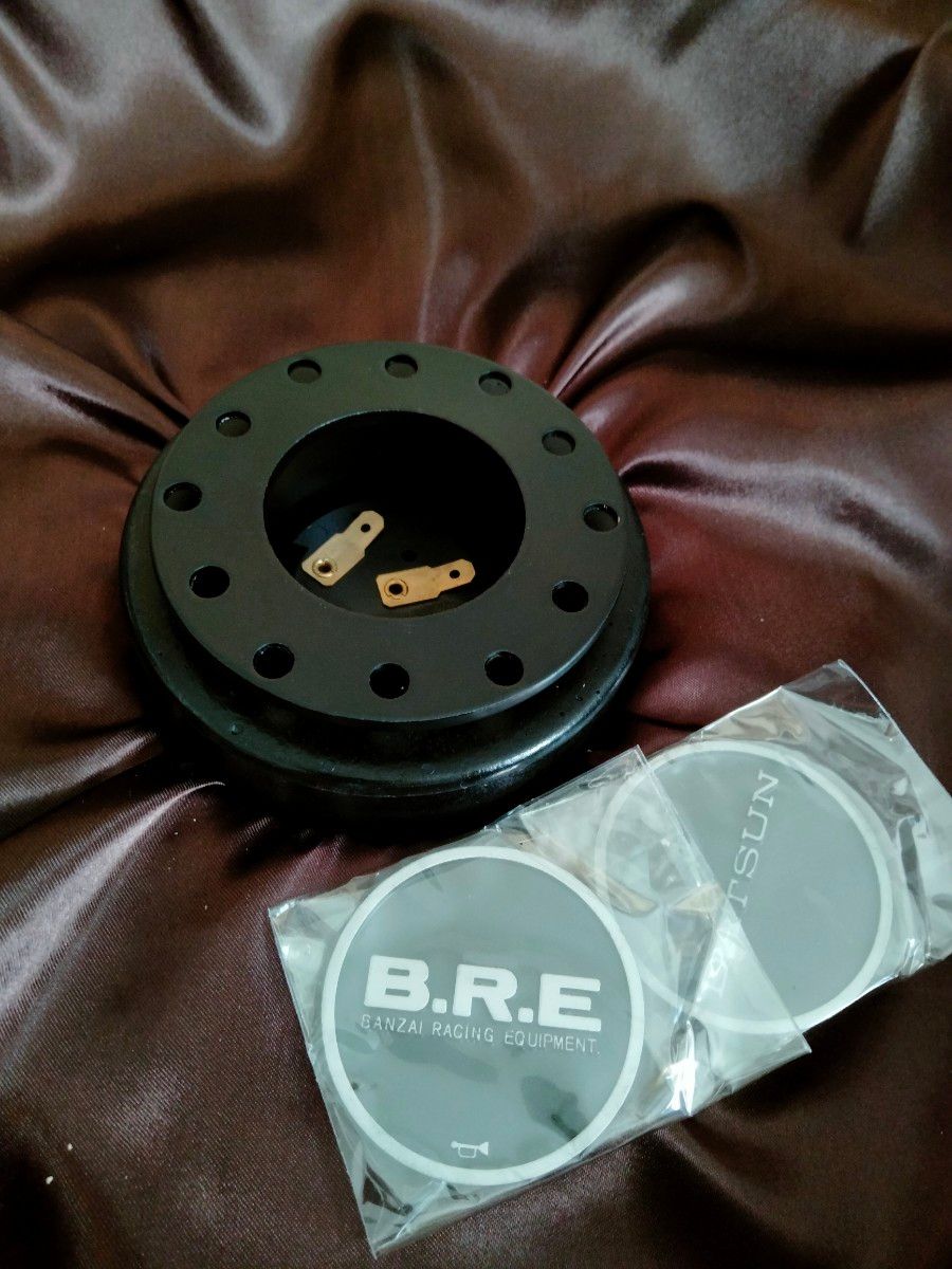 汎用ボス対応 DATSUNコンペタイプステアリング30パイ B R Eバンザイ