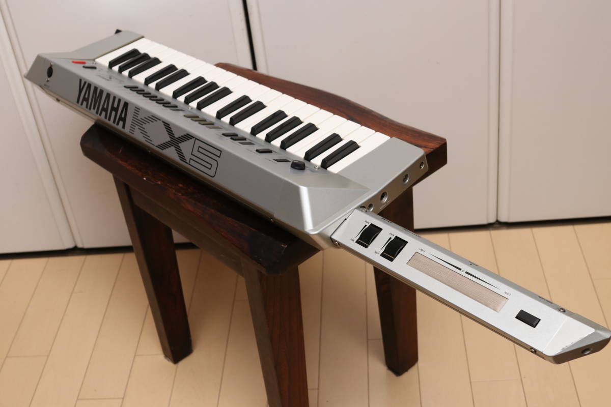 Yahoo!オークション - YAMAHA ヤマハ ショルダーキーボード KX5 シルバ