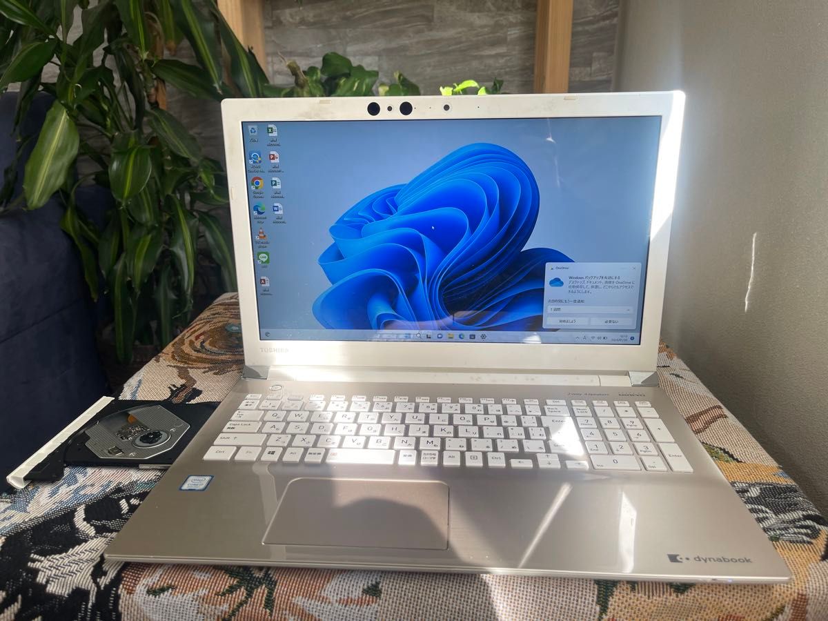 超美品！Dynabook T75/GG第8世代 Core i7[360] 超美品！Dynabook