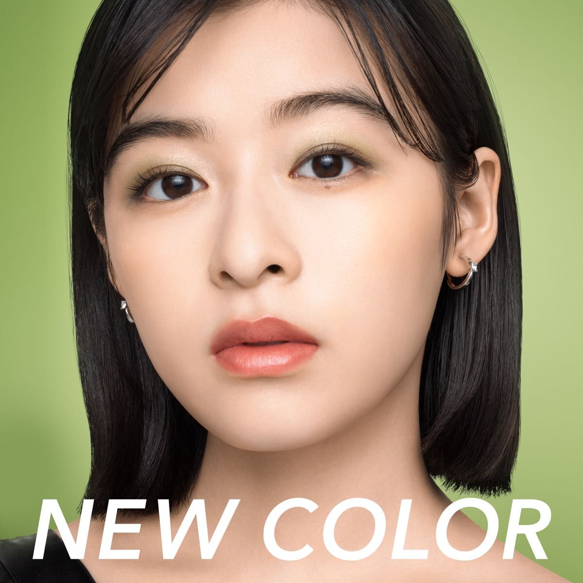 オーブ オーブ ブラシひと塗りシャドウN シースルーベージュ ブラシ