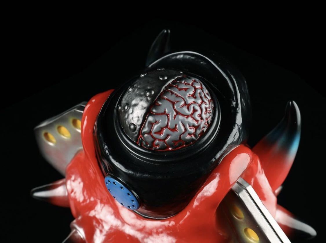 Yahoo!オークション - 限定40体 meteoritetoy x ZOLLMEN CRUSHER56 検