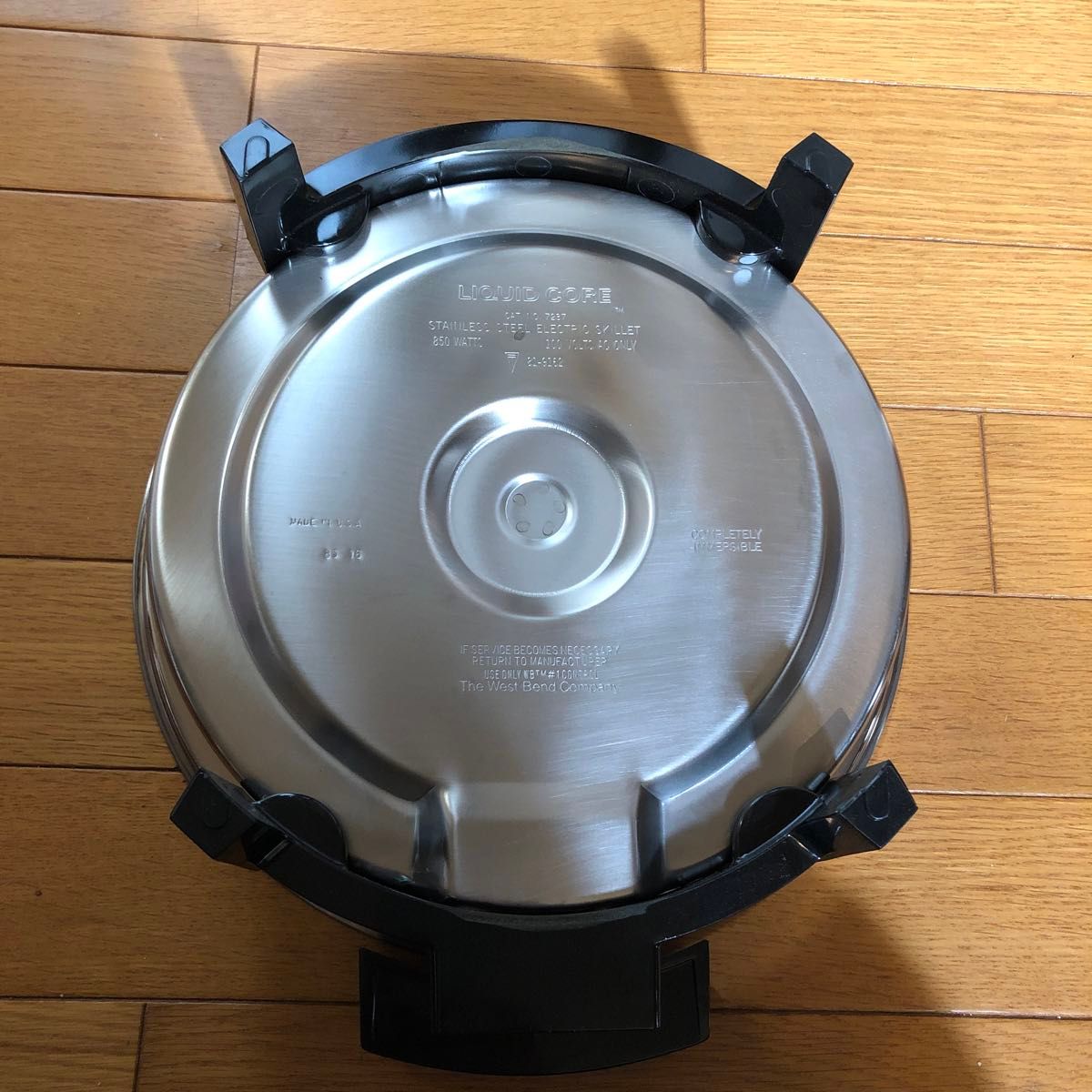 LIQUID CORE 電気フライパン 電気スキレット 電気鍋 未使用 蓋なし