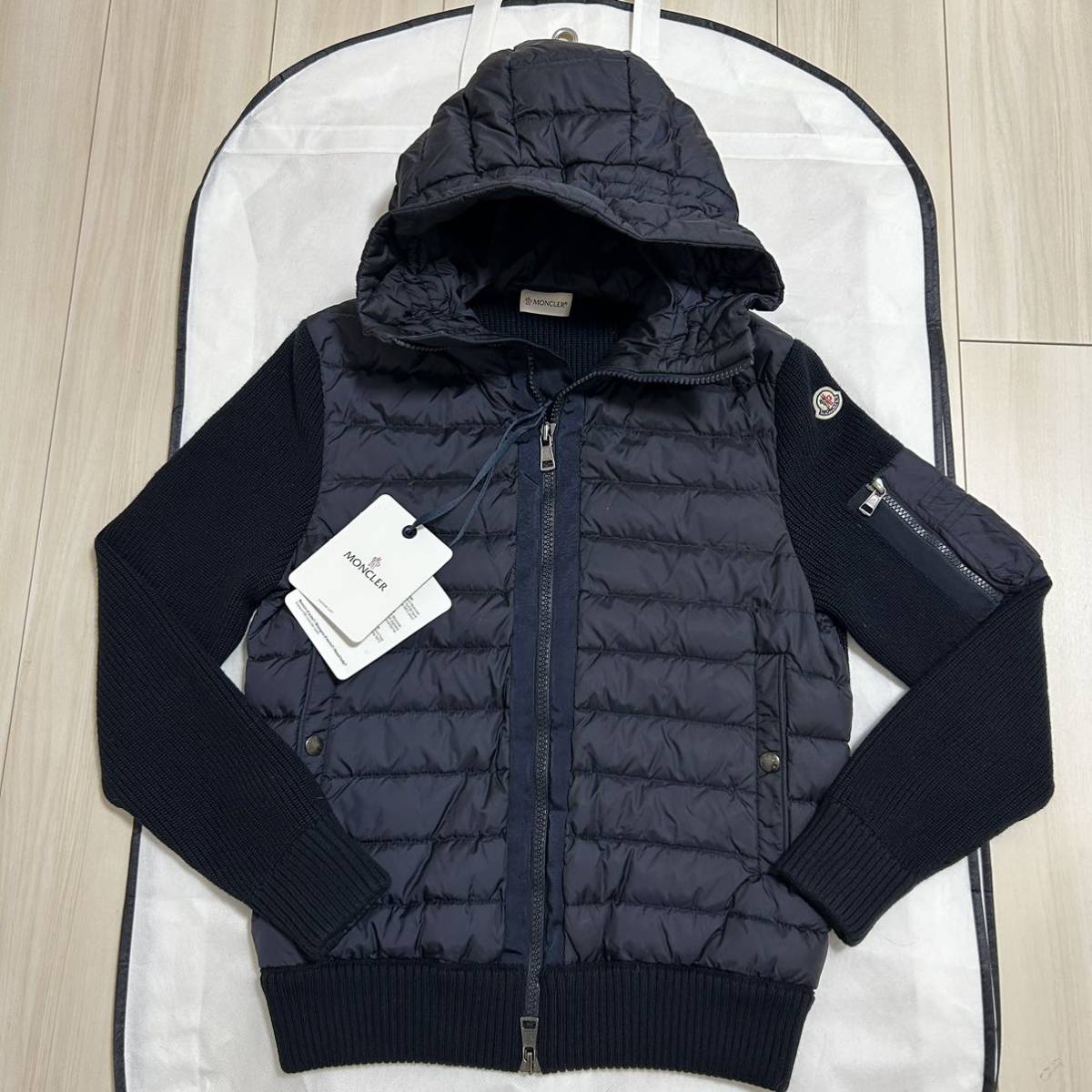 美品】【高年式】MONCLER モンクレール ハイブリッドダウンジャケット
