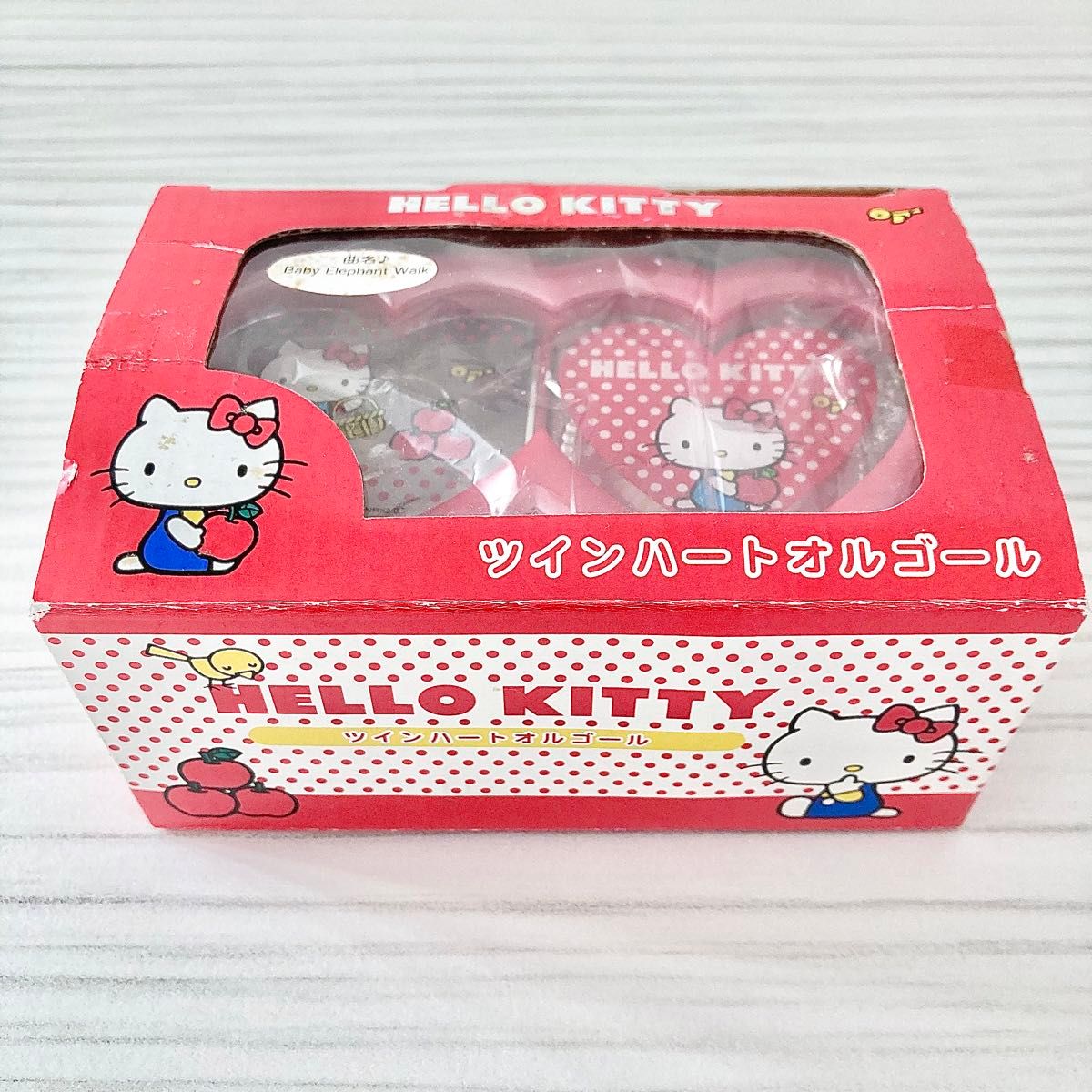 新品/未使用 オルゴール付き アクセサリーケース レトロ ハローキティ