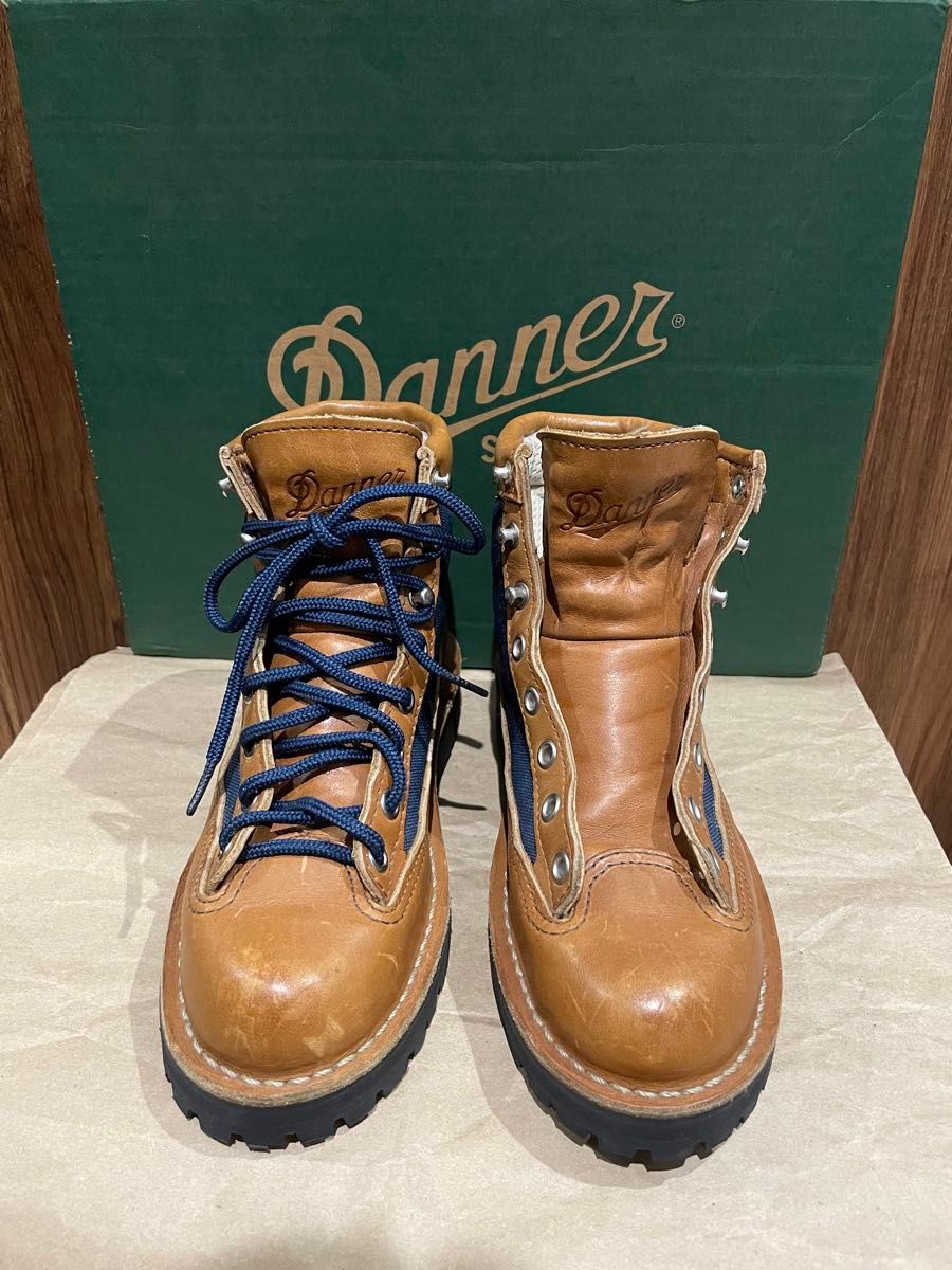 Danner FOREMAN USA製 赤茶 Vibram US8.5 - メルカリ 美品 Danner