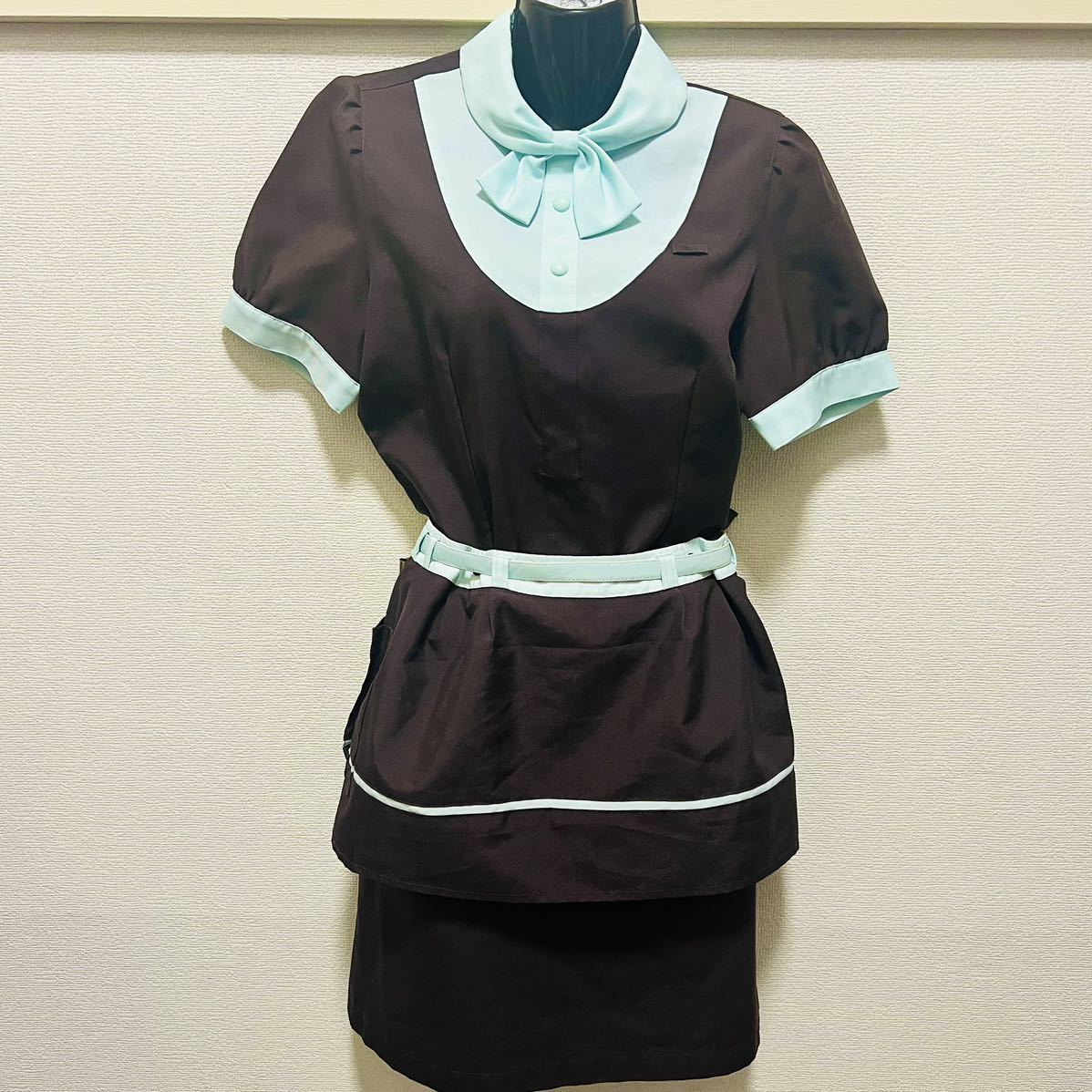 Yahoo!オークション - デニーズ 制服セット 本物 ファミレス 制服 大き