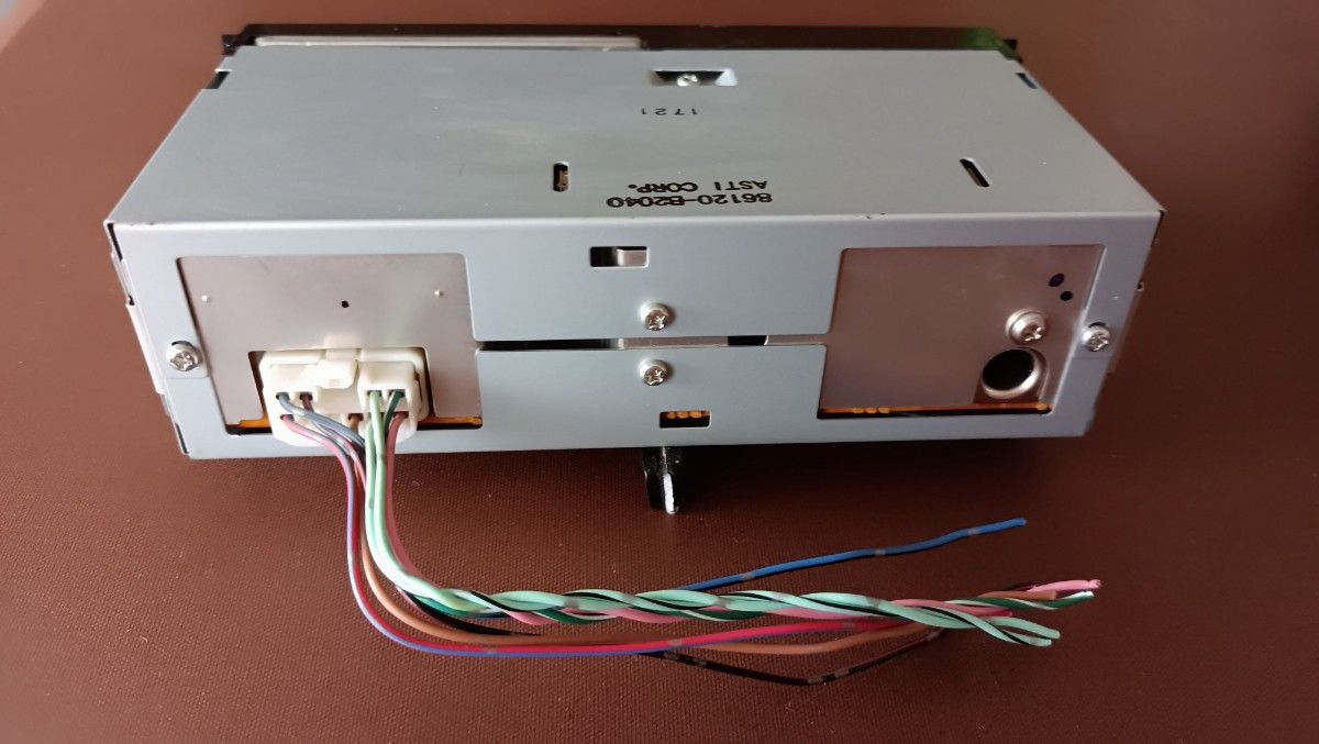 ダイハツ純正 AM FMスピーカー内蔵ラジオ｜Yahoo!フリマ（旧PayPayフリマ）