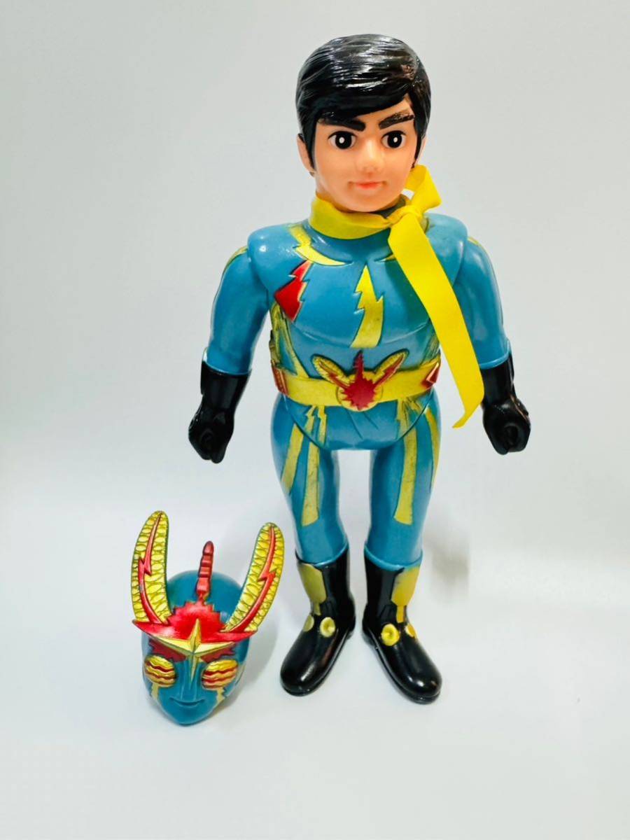 イナズマン塗装版 面取れソフビ 約25cm