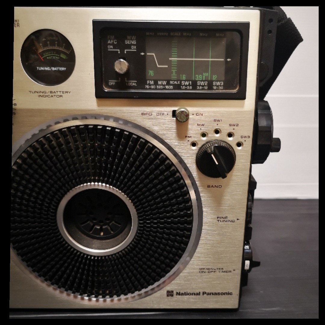 Yahoo!オークション - ナショナル パナソニック BCLラジオ クーガーCOU