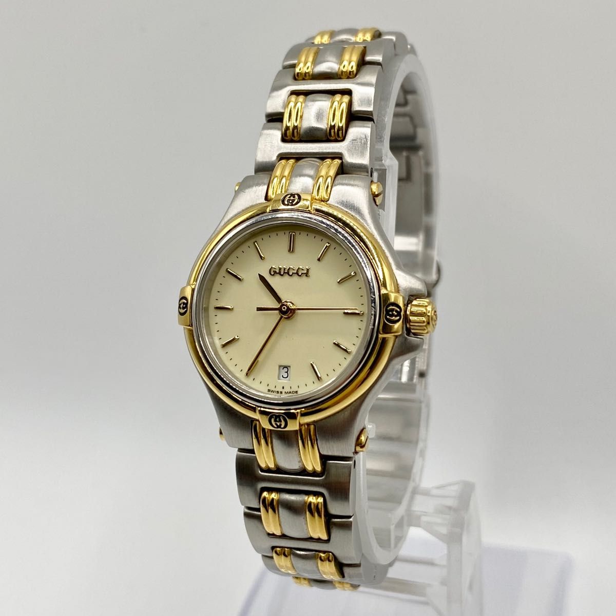 GUCCI グッチ 9040L デイト アイボリー文字盤 QZ 1AP｜Yahoo!フリマ