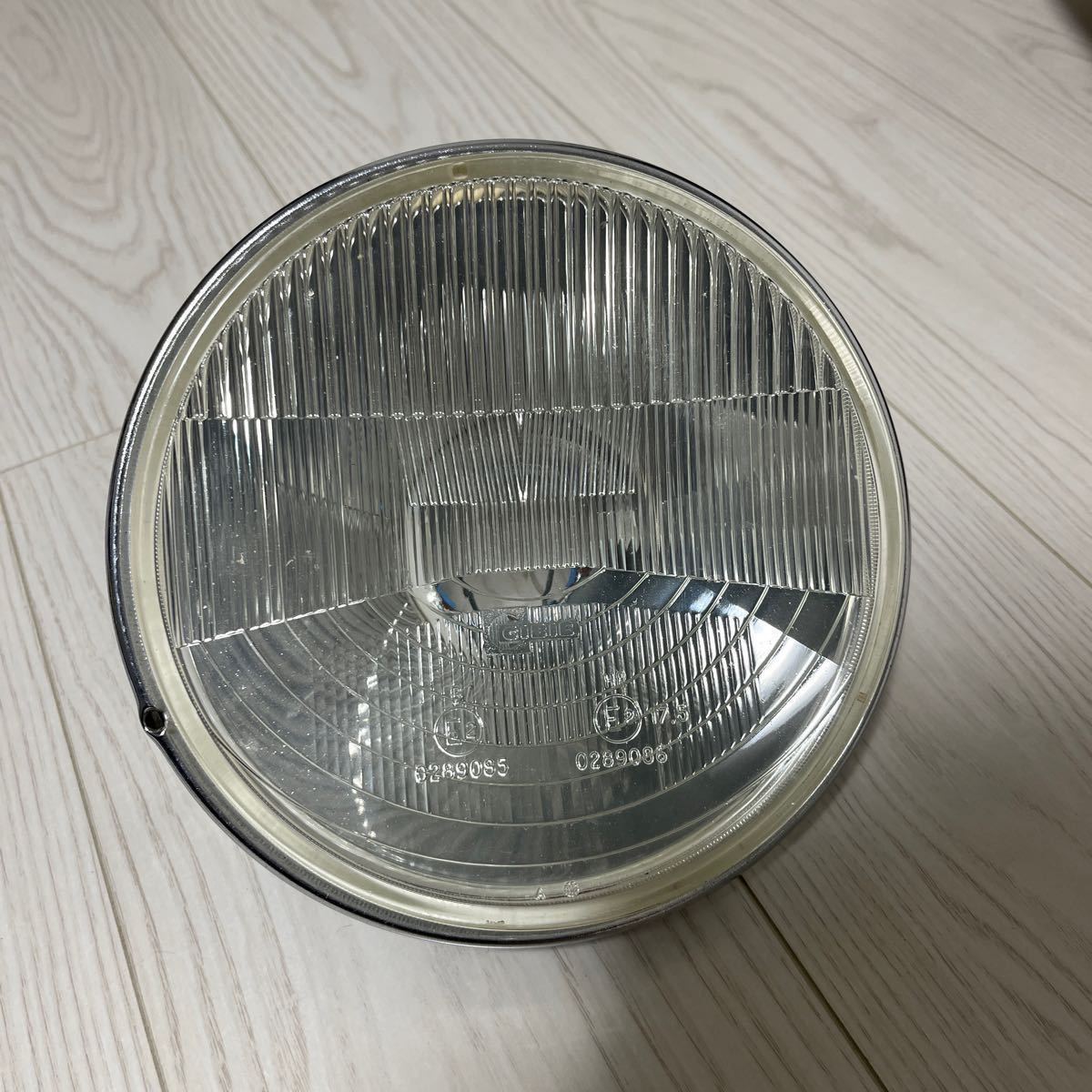 Yahoo!オークション - ヘッドライト CIBIE シビエ 凹み 180パイ z1 z2