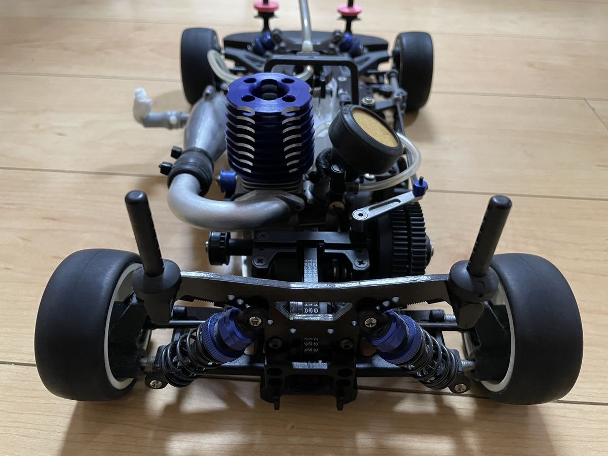 京商V-one エンジンカーシャーシ、パーツ取り用シャーシセット 京商V