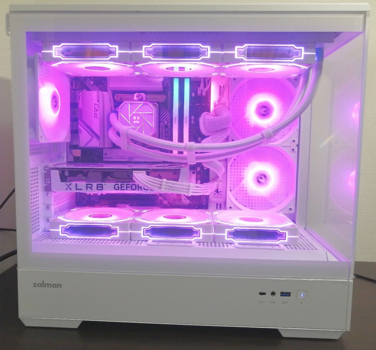 全て新品】美麗な2面ガラス白色ゲーミングPC［14400F/RTX4060/メモリ