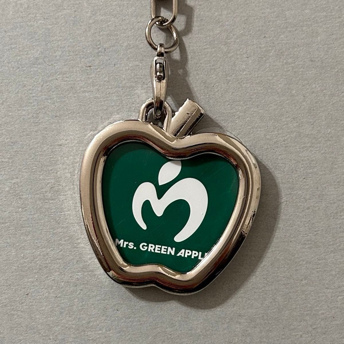 Mrs GREEN APPLE ミセスグリーンアップル ハンドメイド キーホルダー