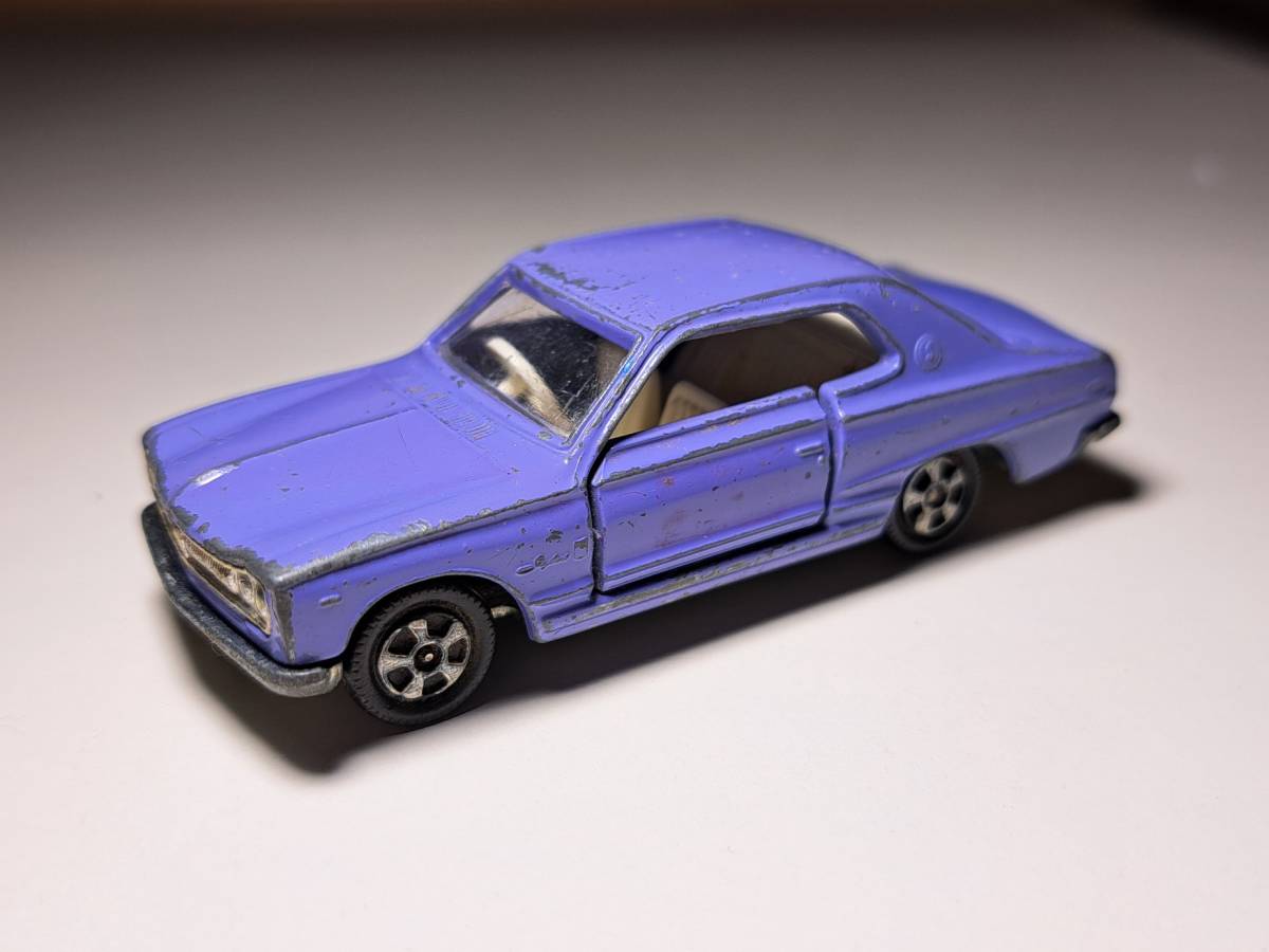 Yahoo!オークション - トミカ 21-1 スカイライン2000GT 紫 1Aホイール