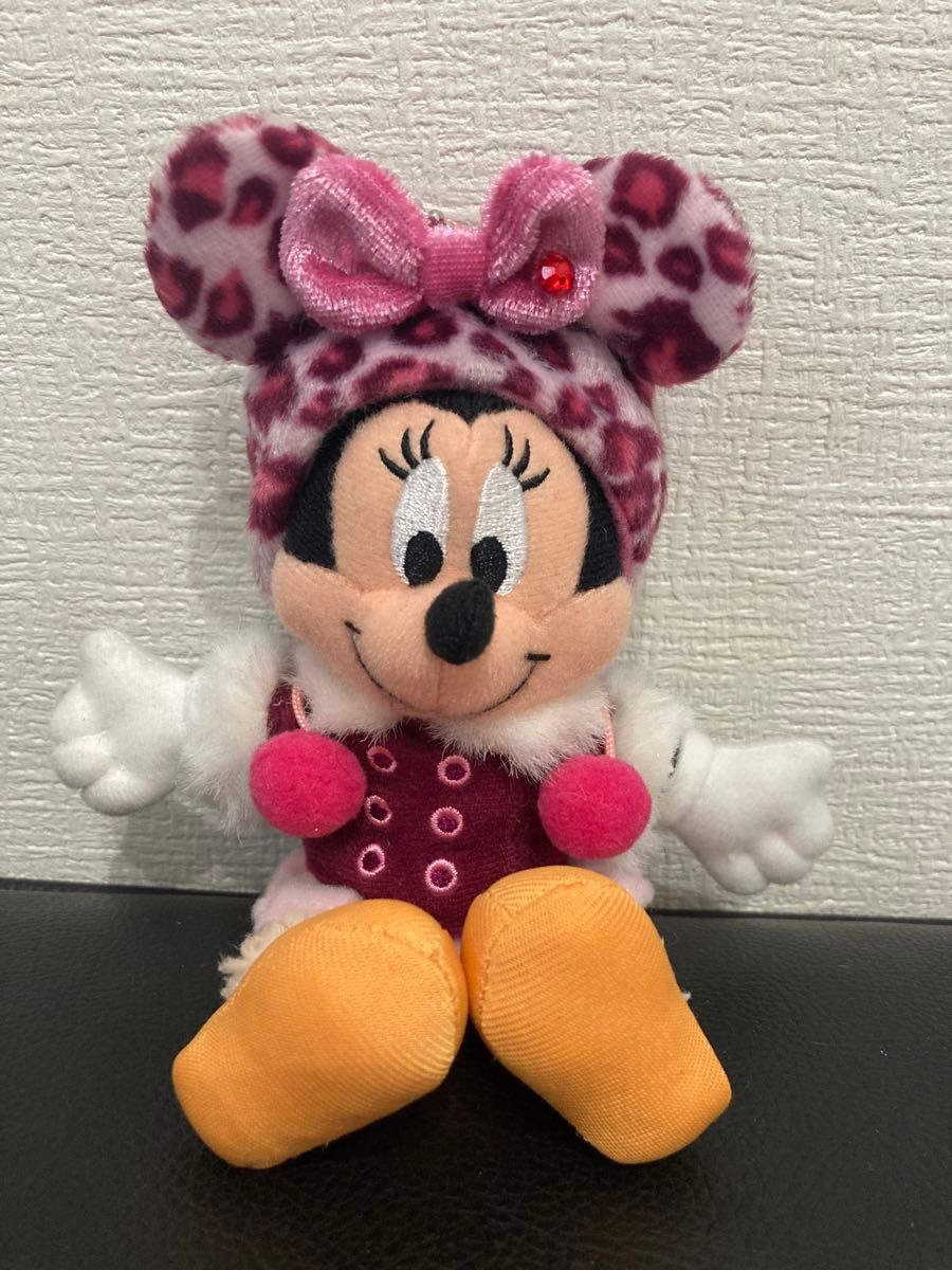 レア〉ディズニー ミニー ぬいぐるみバッジ ぬいば キーホルダー