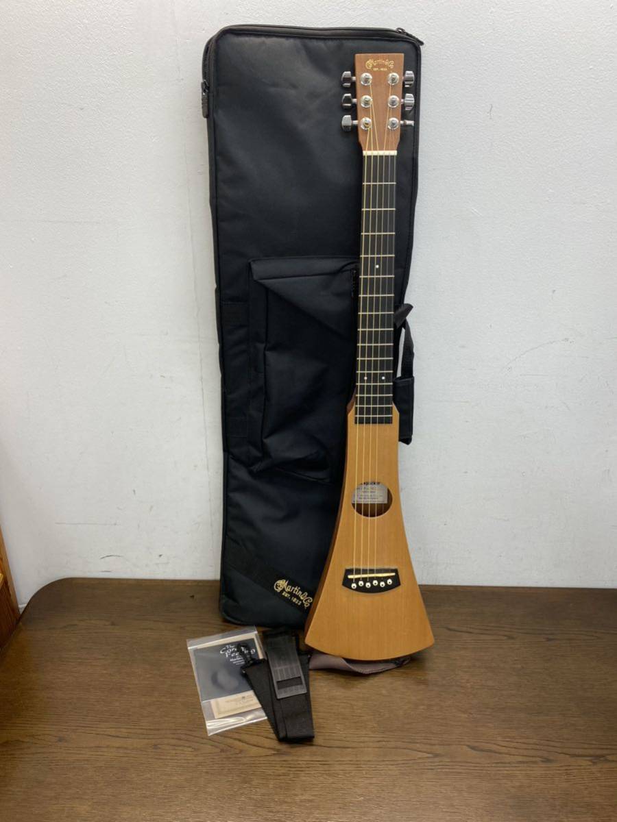 Martin ケース付き The backpacker guitar
