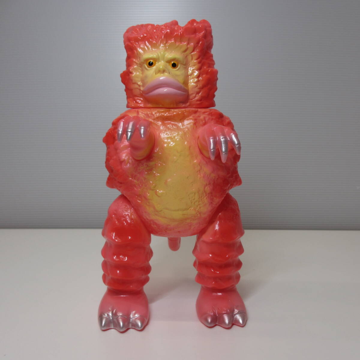 Yahoo!オークション - ブルマァク ピグモン ガラモン ソフビ フィギュ