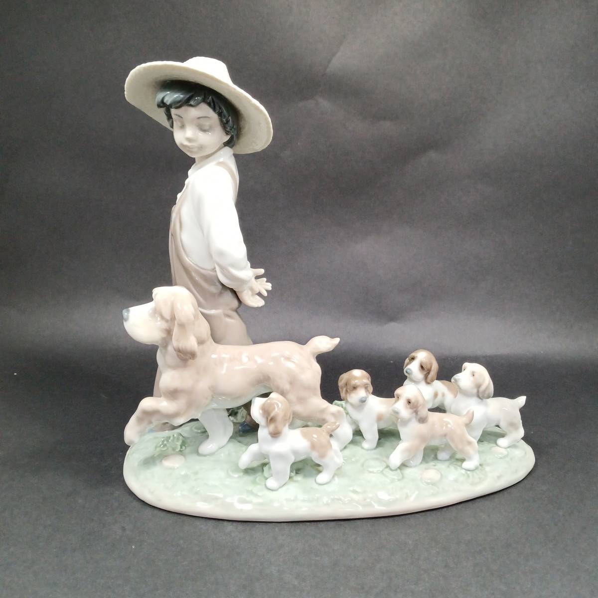 Yahoo!オークション - リヤドロ LLADRO 僕の仲間たち 置物 犬 少年 do