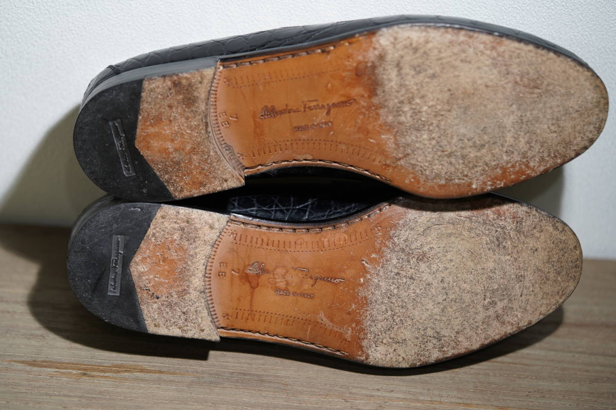 美品 本物 Ferragamo フェラガモ シューズ 靴 25．5cm 7EE 総