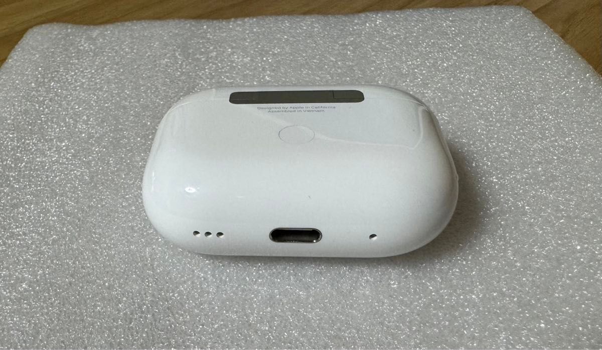 保証残あり】AirPods Pro 第2世代 MagSafe充電ケース（USB-C）付き