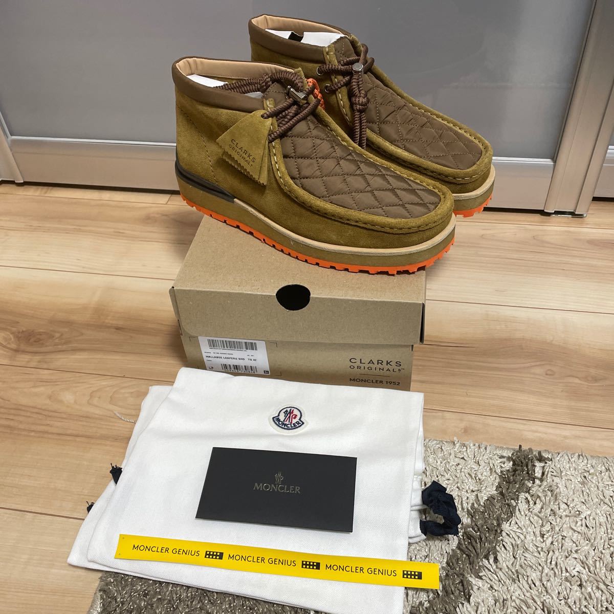 新品本物 モンクレールMONCLER ×クラークスCLARKS限定コラボ ワラビー