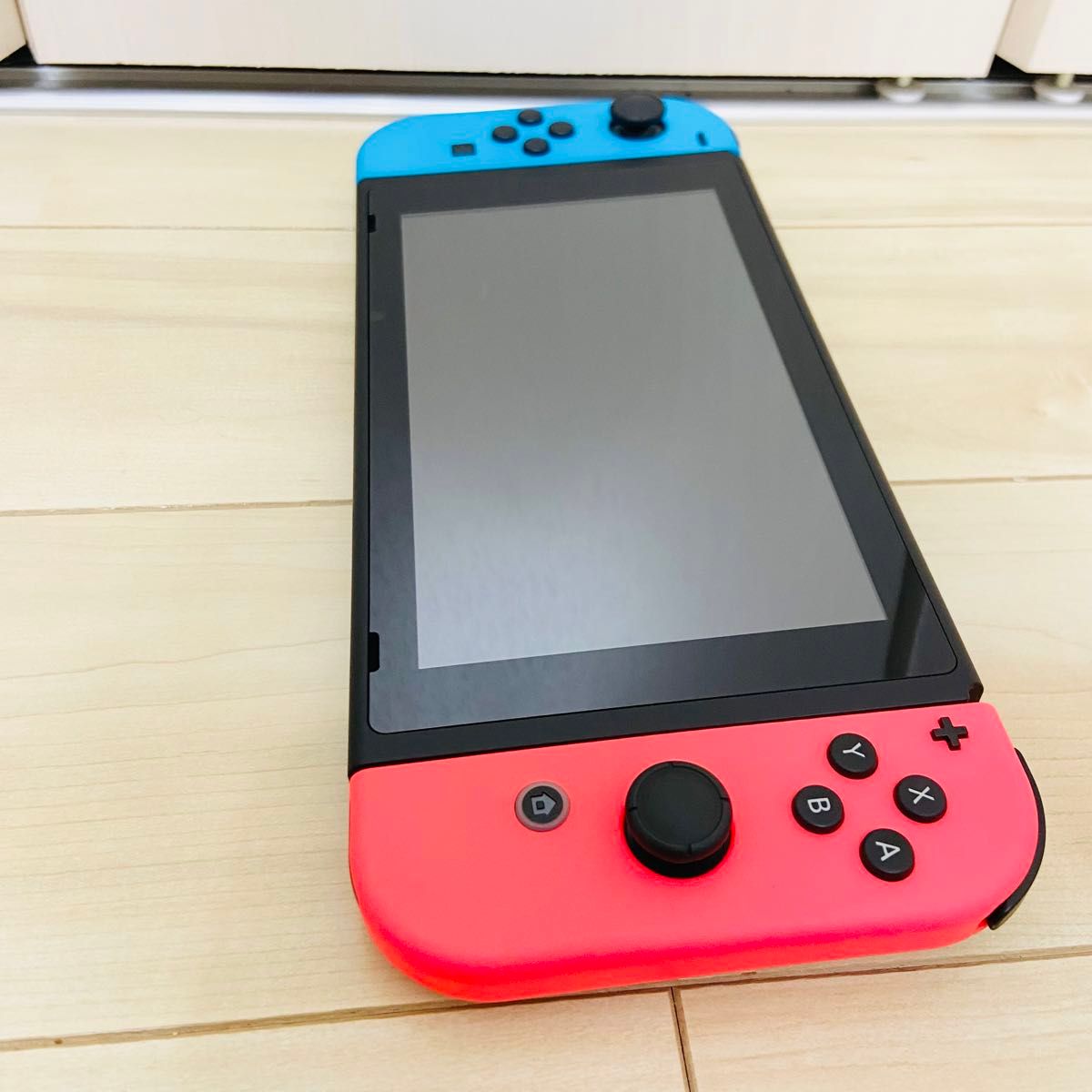 未使用に近い】バッテリー強化版 ニンテンドースイッチ NINTENDO