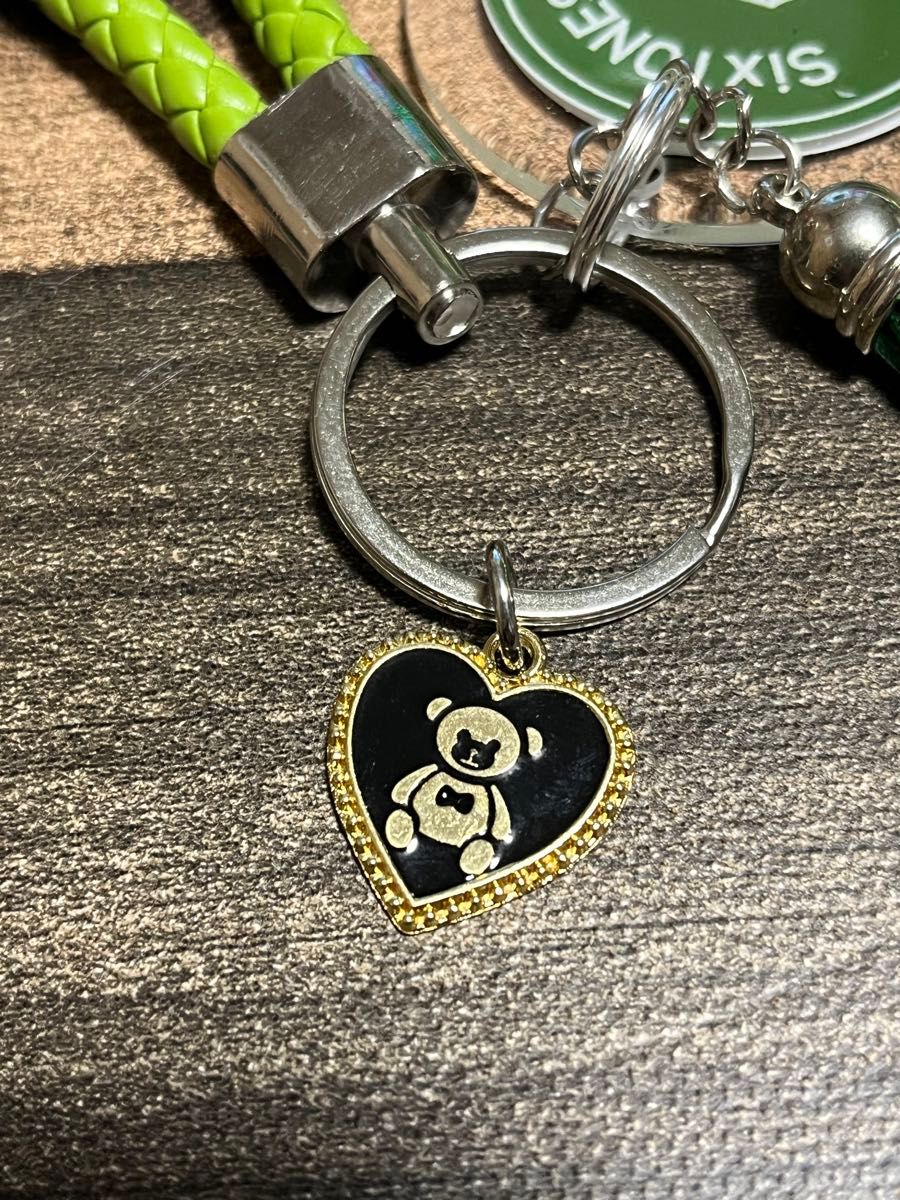 SixTONES 森本慎太郎 キーホルダー クマチャーム付き｜Yahoo!フリマ