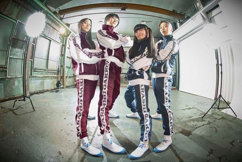 新しい学校のリーダーズ ジャージ 朱色 上下セット Lサイズ 男女