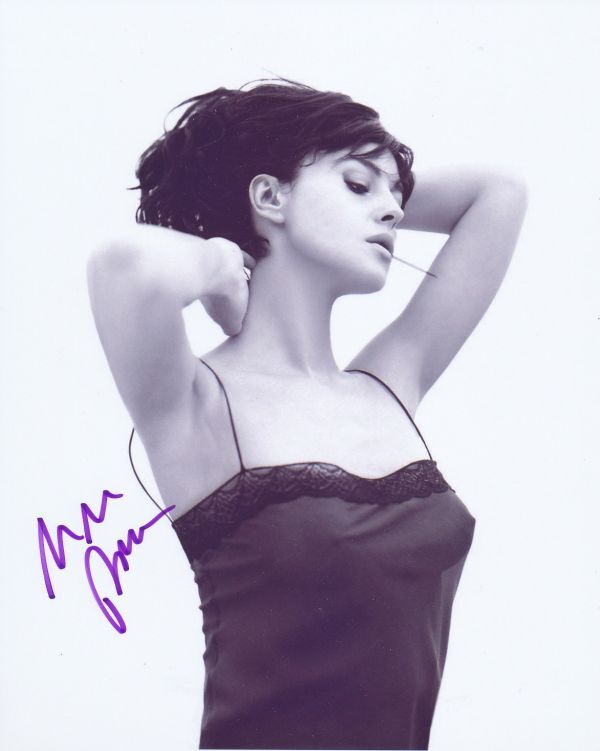 Yahoo!オークション - Monica Bellucci モニカ・ベルッチ 直筆サイン写