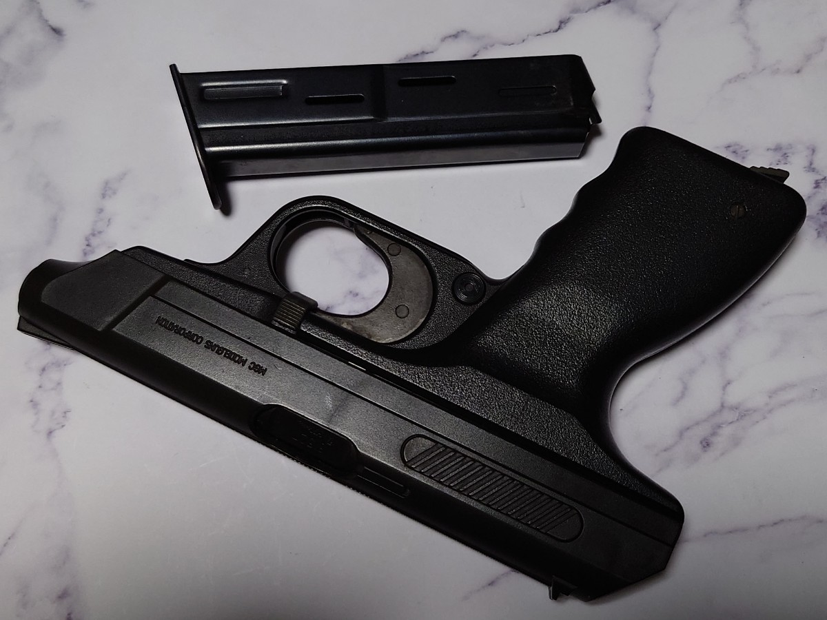 Yahoo!オークション - MGC VP70 モデルガン バイオハザード2 レオン