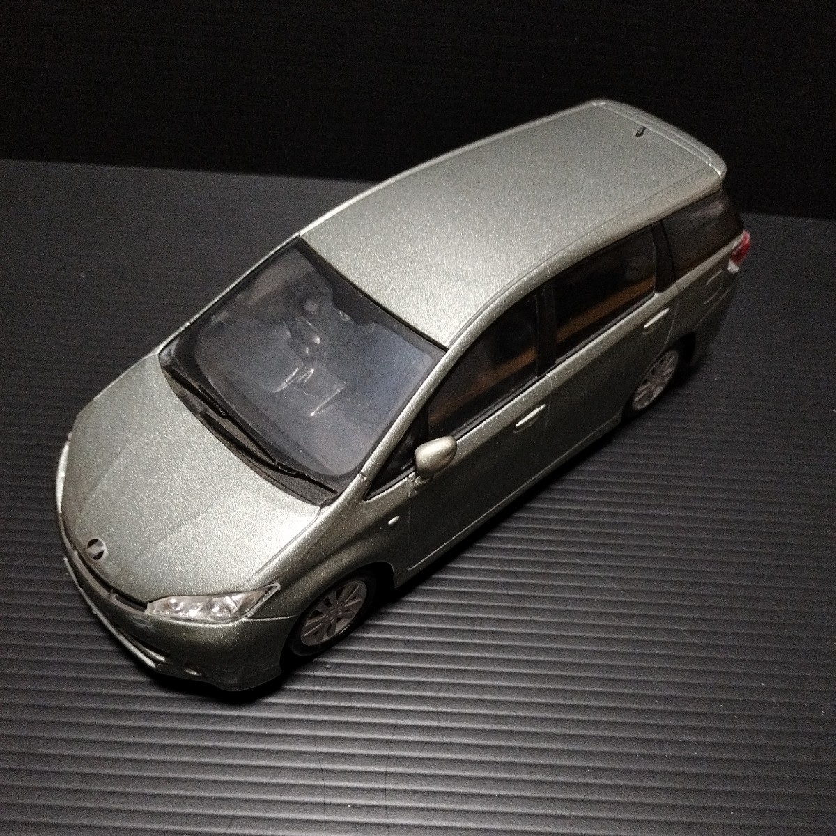 カラーサンプル「1/24 トヨタ WISH」 一部に破損あり ミニカー TOYOTA