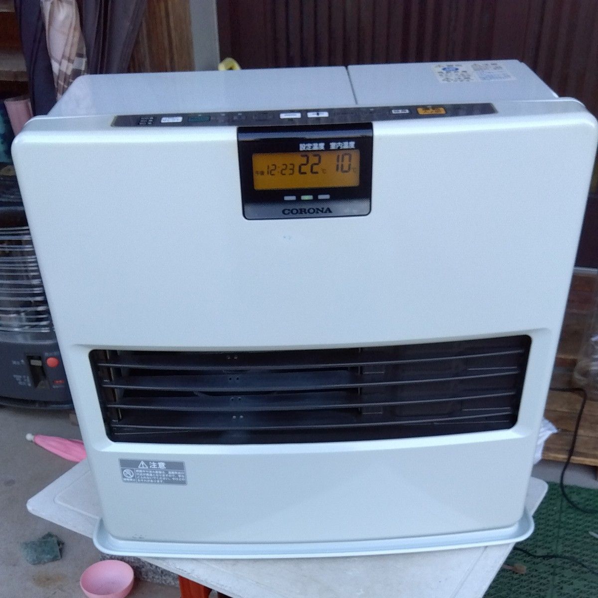 シャッター式】 コロナ 石油ファンヒーター FH-EX6713BY (2013年製