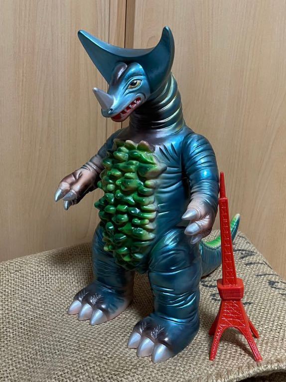 Yahoo!オークション - ジャイアントゴモラ ブルマァク 店頭用カラー KS