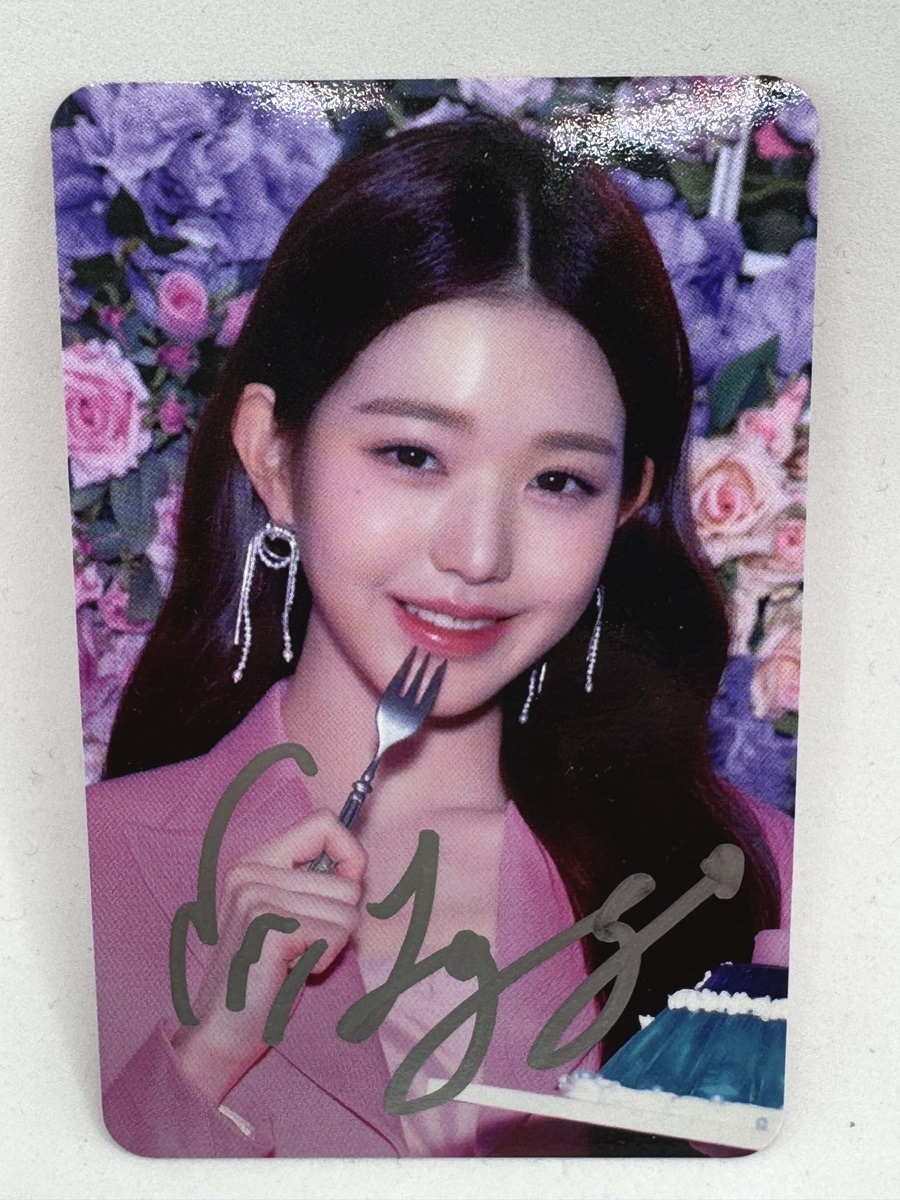 Yahoo!オークション - IVE【ウォニョン】直筆サイン入り 公式トレカ