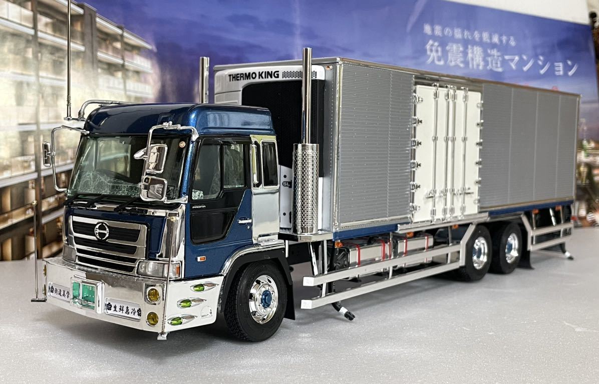 Yahoo!オークション - 1/32 日野プロフィア テラヴィヘビーフレイト