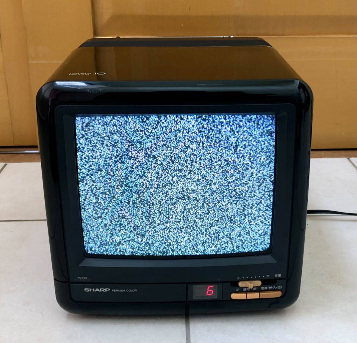 Yahoo!オークション - 80S SHARP 10型 ブラウン管テレビ ファンシー LA