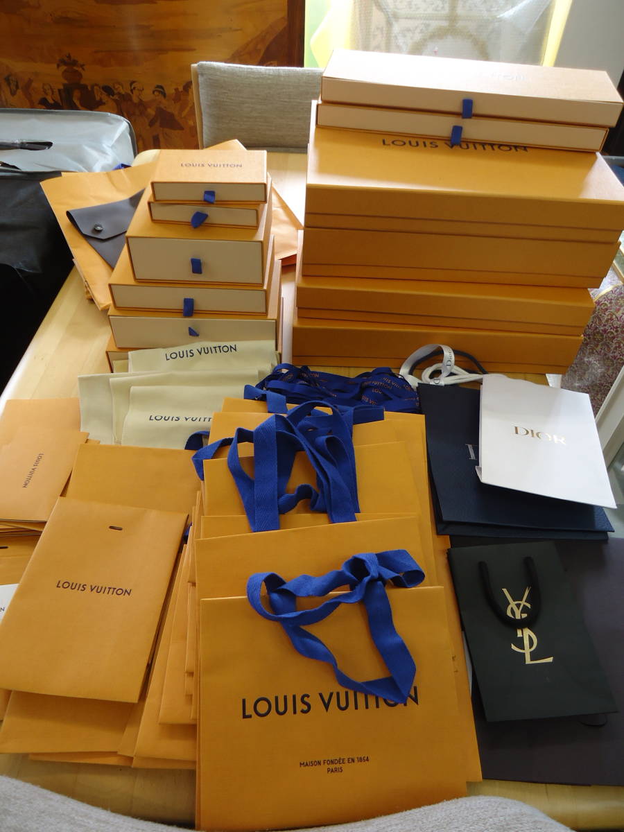 Yahoo!オークション - LOUIS VUITTON ルイヴィトン 箱 BOX ショッパー