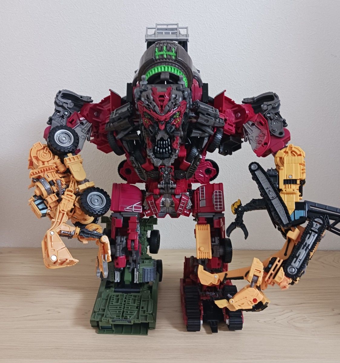 トランスフォーマー スタジオシリーズ デバステーター 8体セット