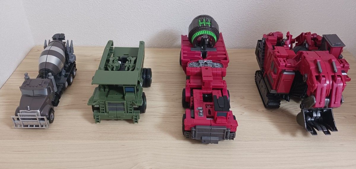 トランスフォーマー スタジオシリーズ デバステーター 8体セット