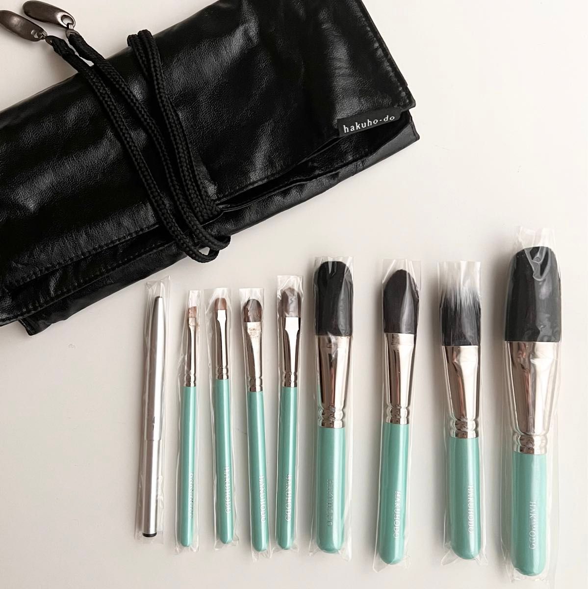 HAKUHODO/白鳳堂】高級メイクブラシ9本セット/専用ポーチ付き｜Yahoo