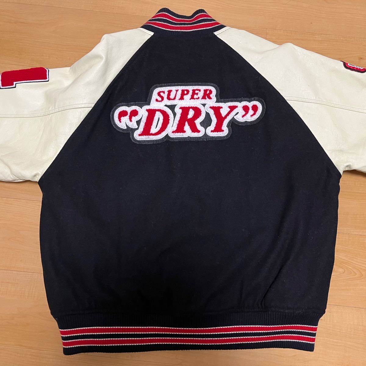 アサヒスーパードライ スタジャン｜Yahoo!フリマ（旧PayPayフリマ）