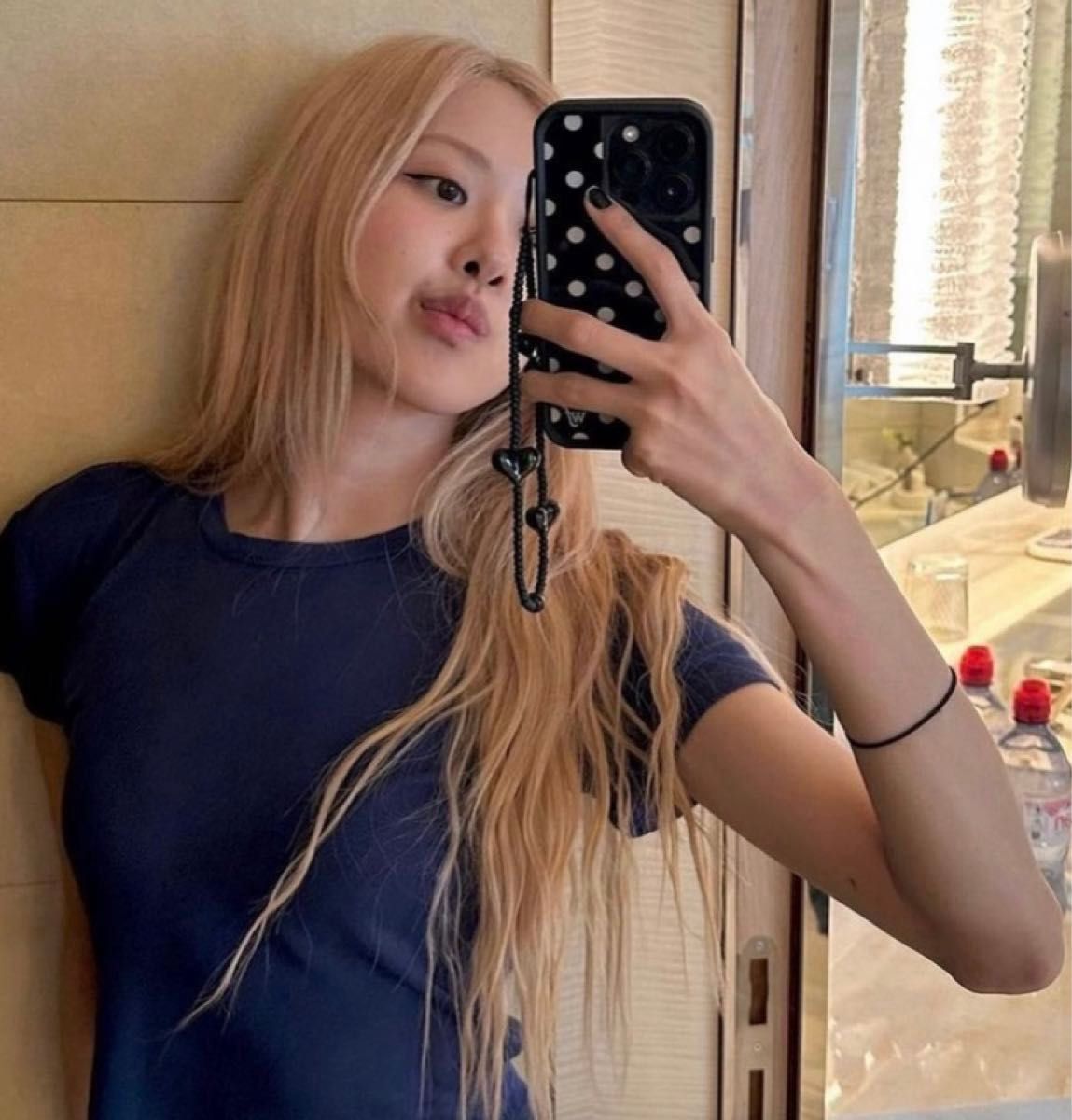 セレブ愛用《String Ting》ハート スマホストラップ ブラック｜Yahoo